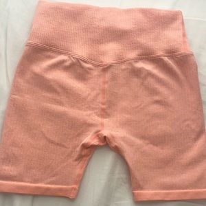 Halara Ribbed bike shorts (unworn)